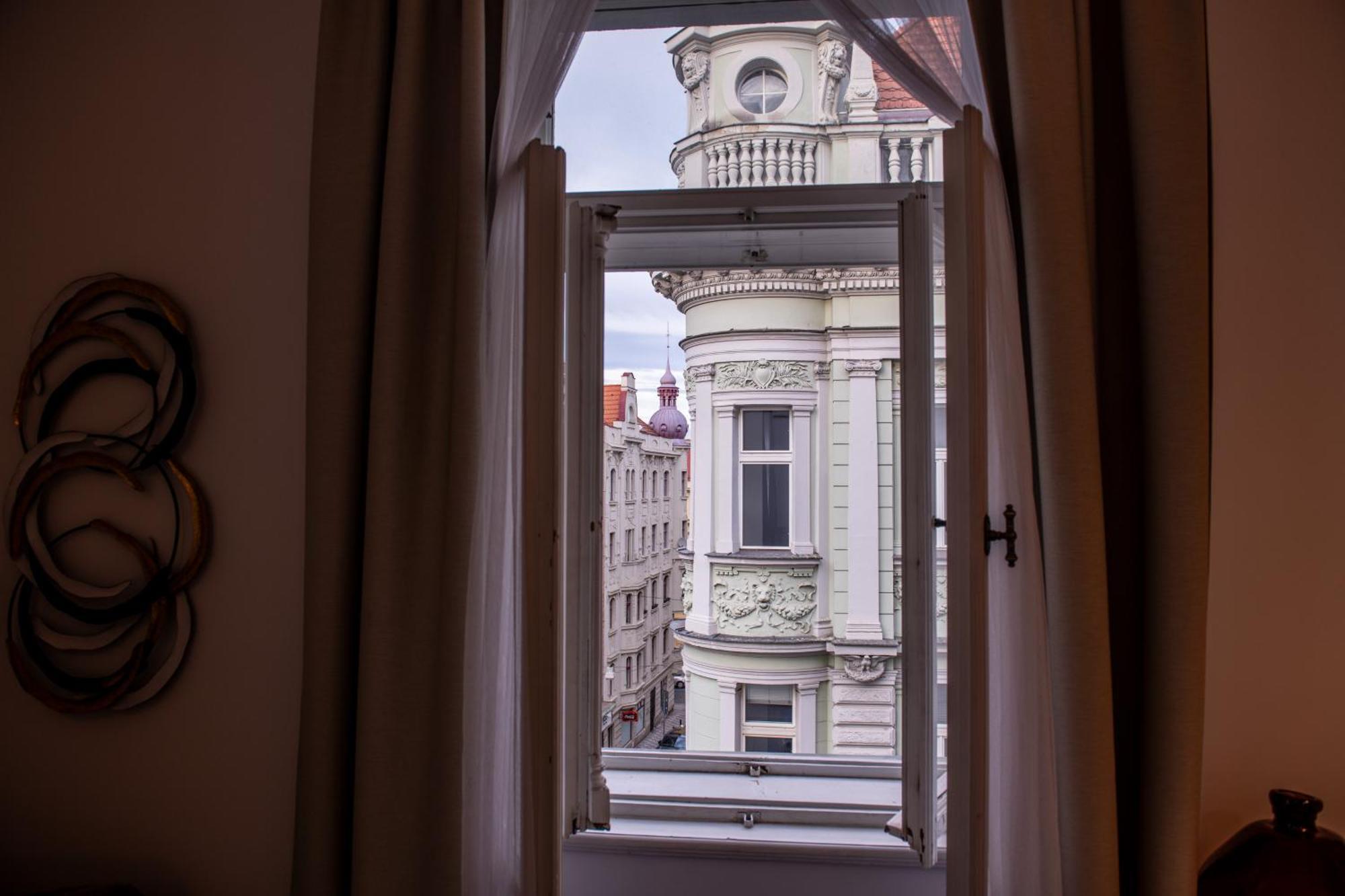 Modern Downtown Apt - Renovated, On Ideal Location Prag Exterior foto