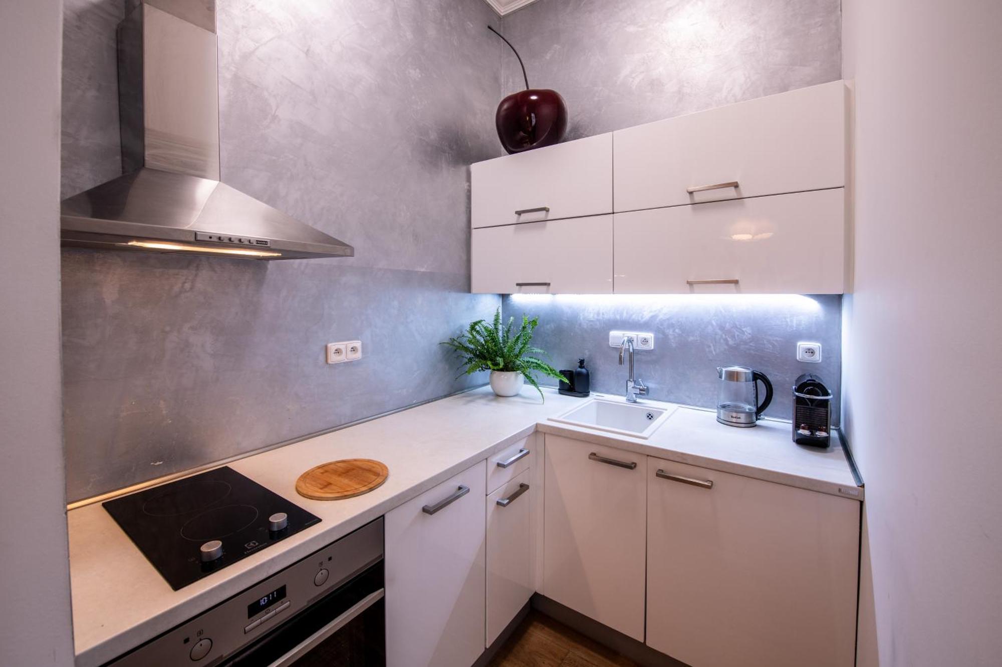 Modern Downtown Apt - Renovated, On Ideal Location Prag Exterior foto