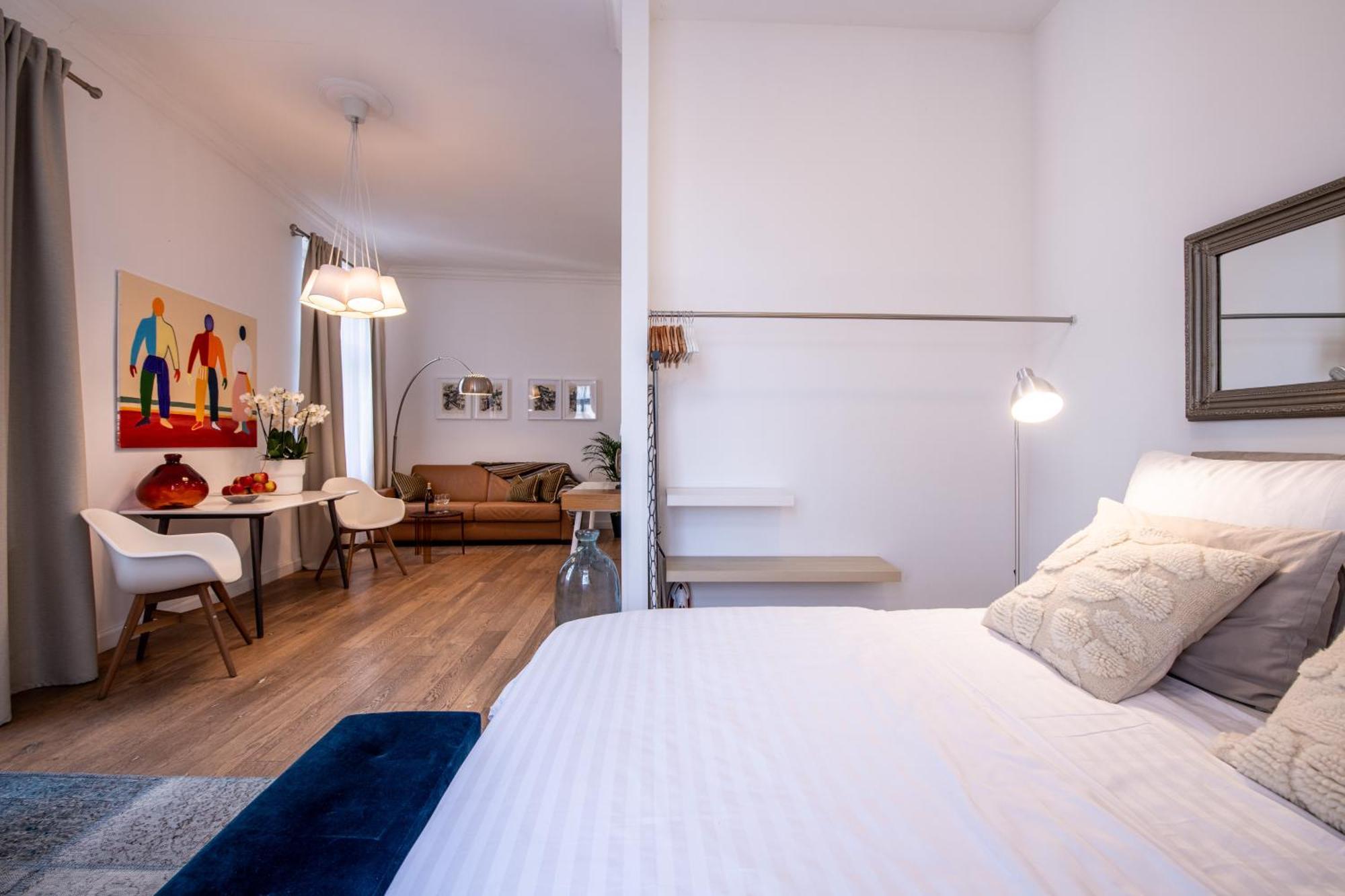 Modern Downtown Apt - Renovated, On Ideal Location Prag Exterior foto