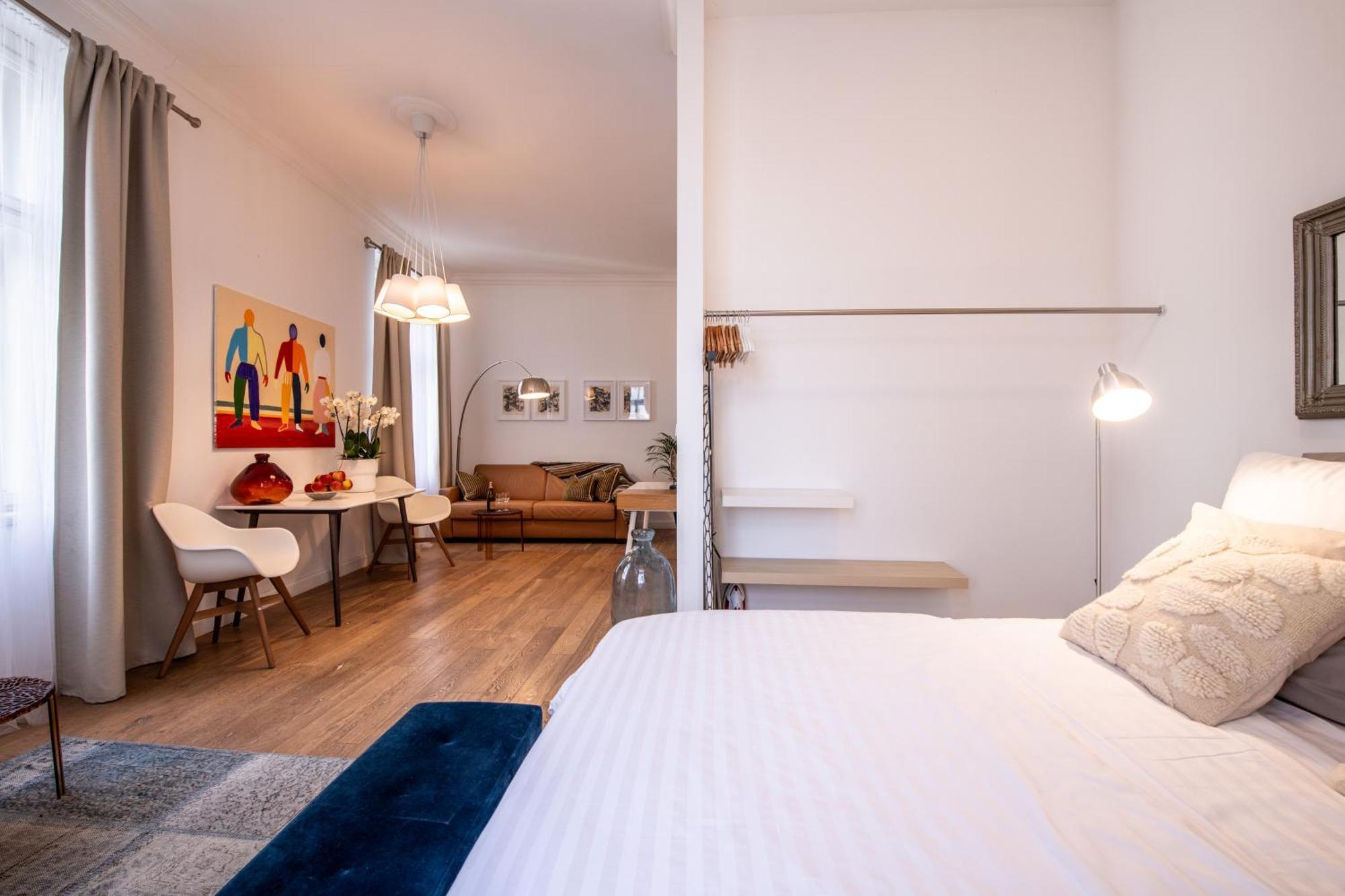 Modern Downtown Apt - Renovated, On Ideal Location Prag Exterior foto