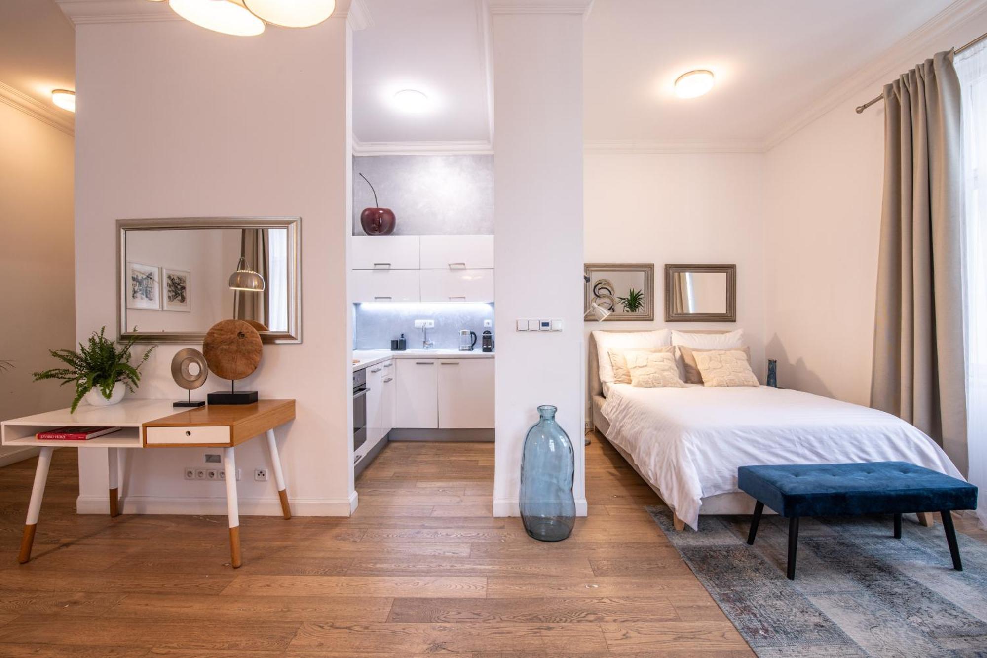 Modern Downtown Apt - Renovated, On Ideal Location Prag Exterior foto
