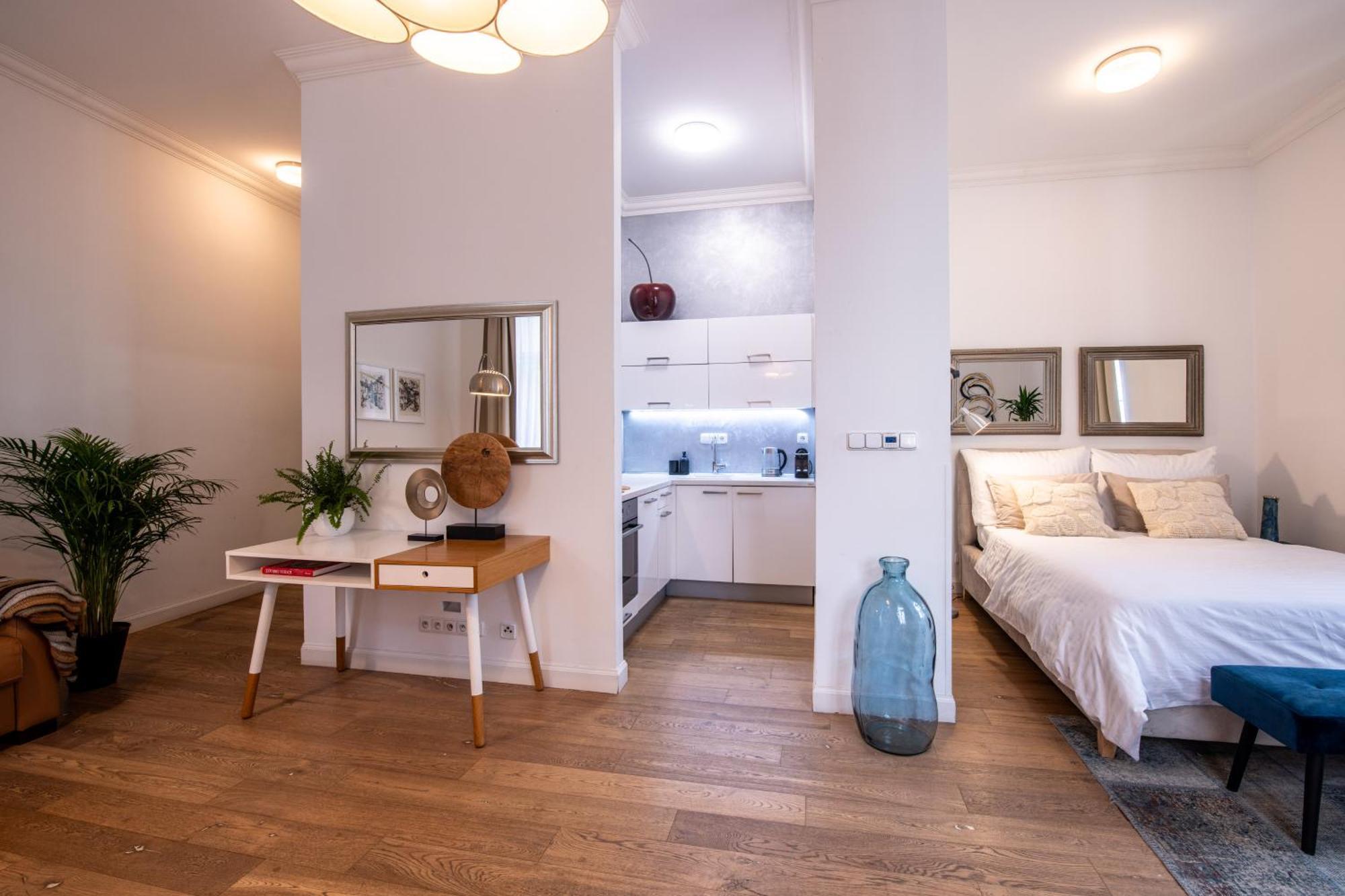 Modern Downtown Apt - Renovated, On Ideal Location Prag Exterior foto