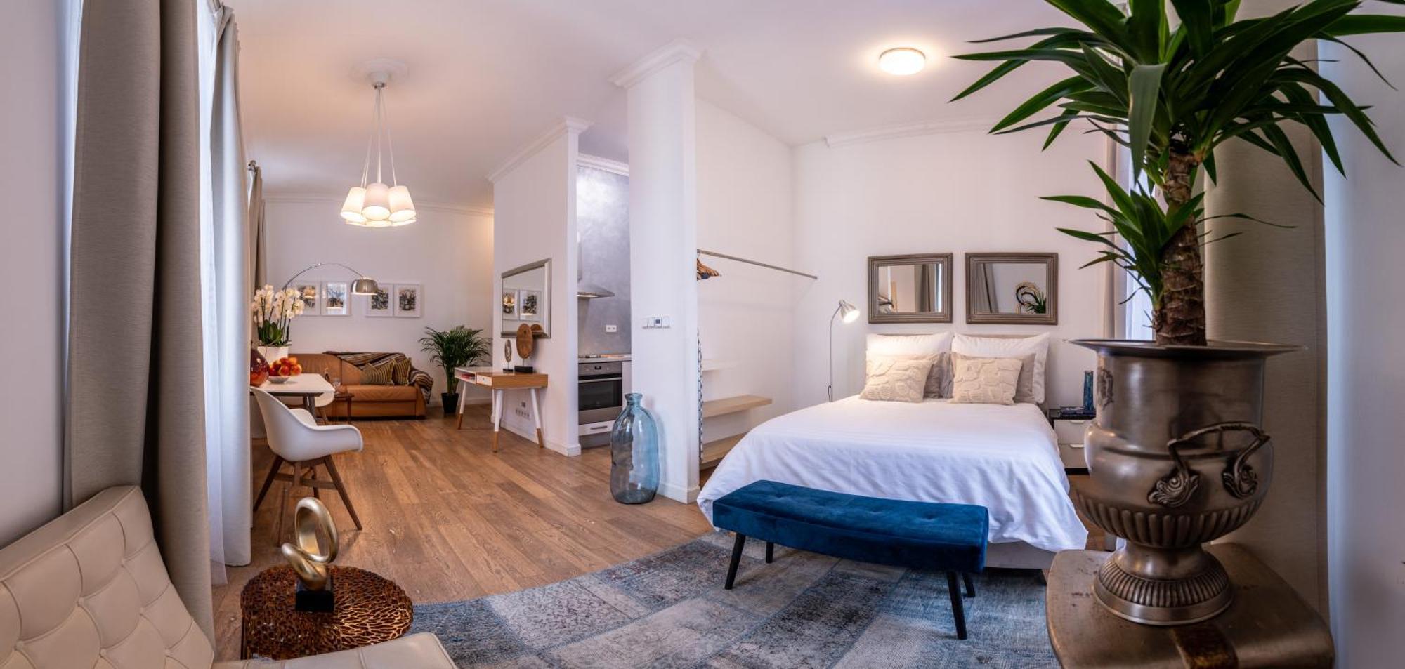 Modern Downtown Apt - Renovated, On Ideal Location Prag Exterior foto