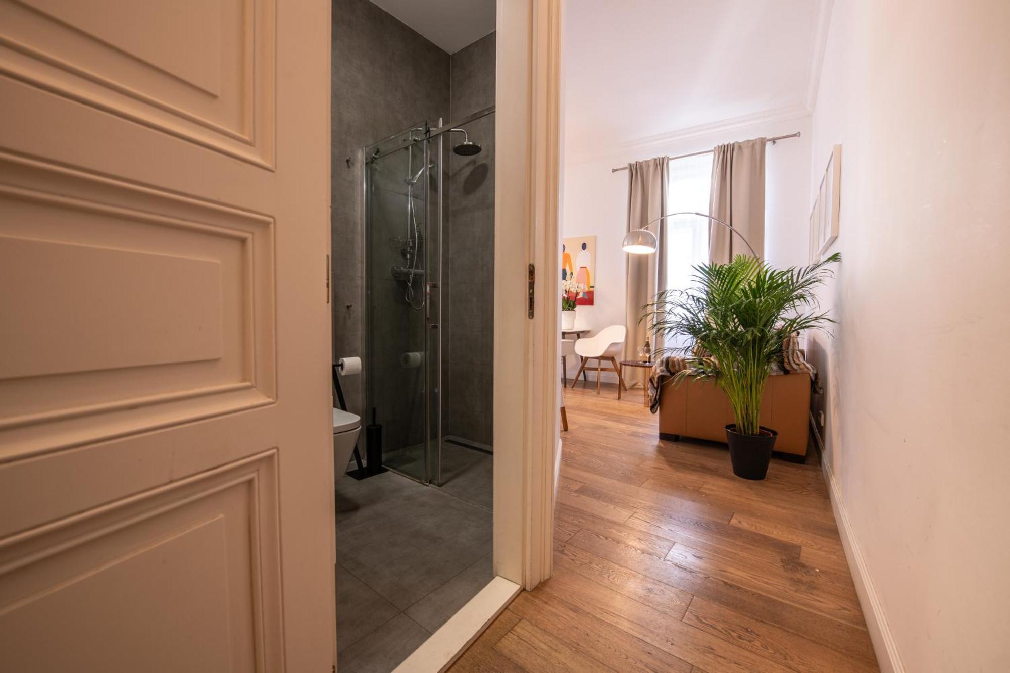 Modern Downtown Apt - Renovated, On Ideal Location Prag Exterior foto