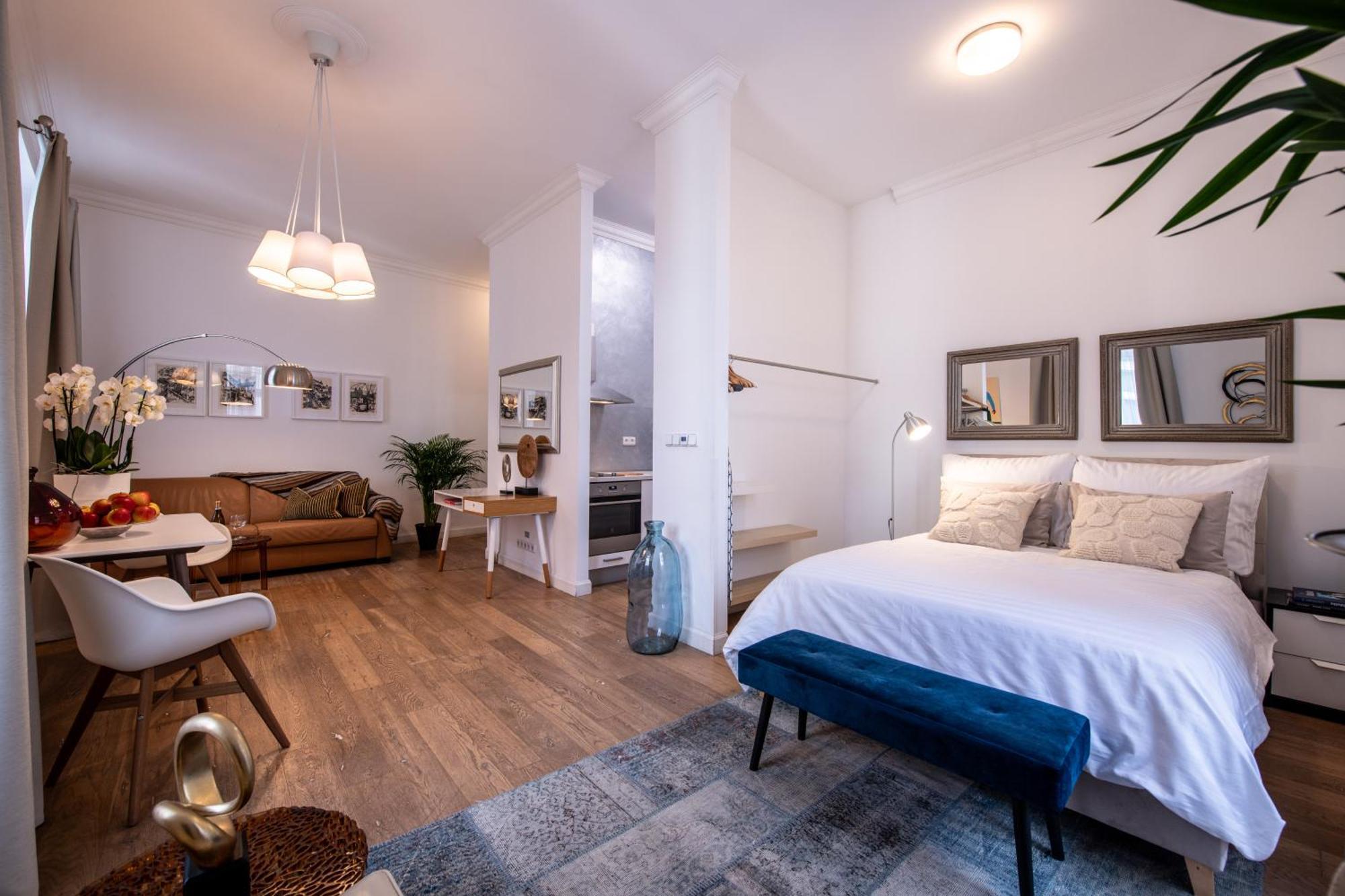 Modern Downtown Apt - Renovated, On Ideal Location Prag Exterior foto