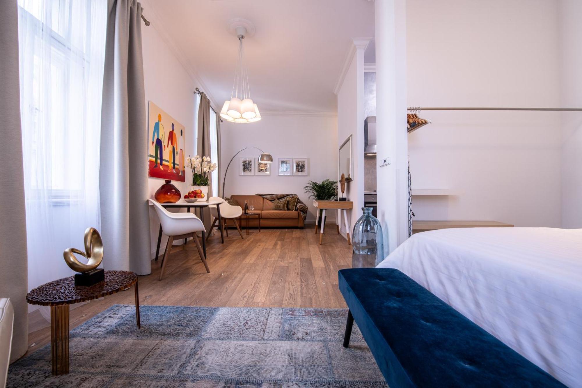 Modern Downtown Apt - Renovated, On Ideal Location Prag Exterior foto